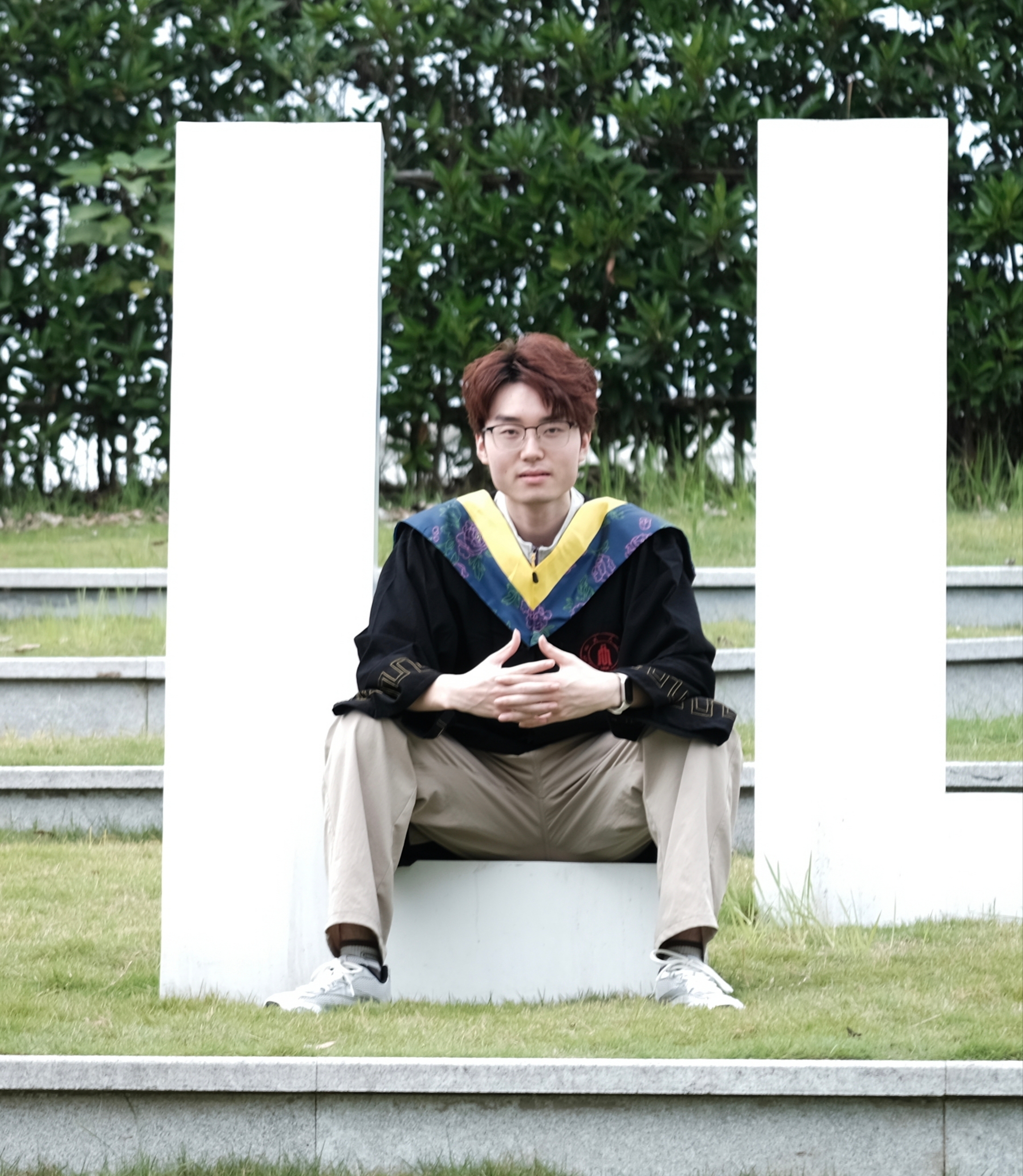 profiles/chen_zhang.jpg